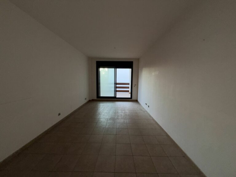 796eaf1c5a4cf98f8236e8c8a52a9546 - 16