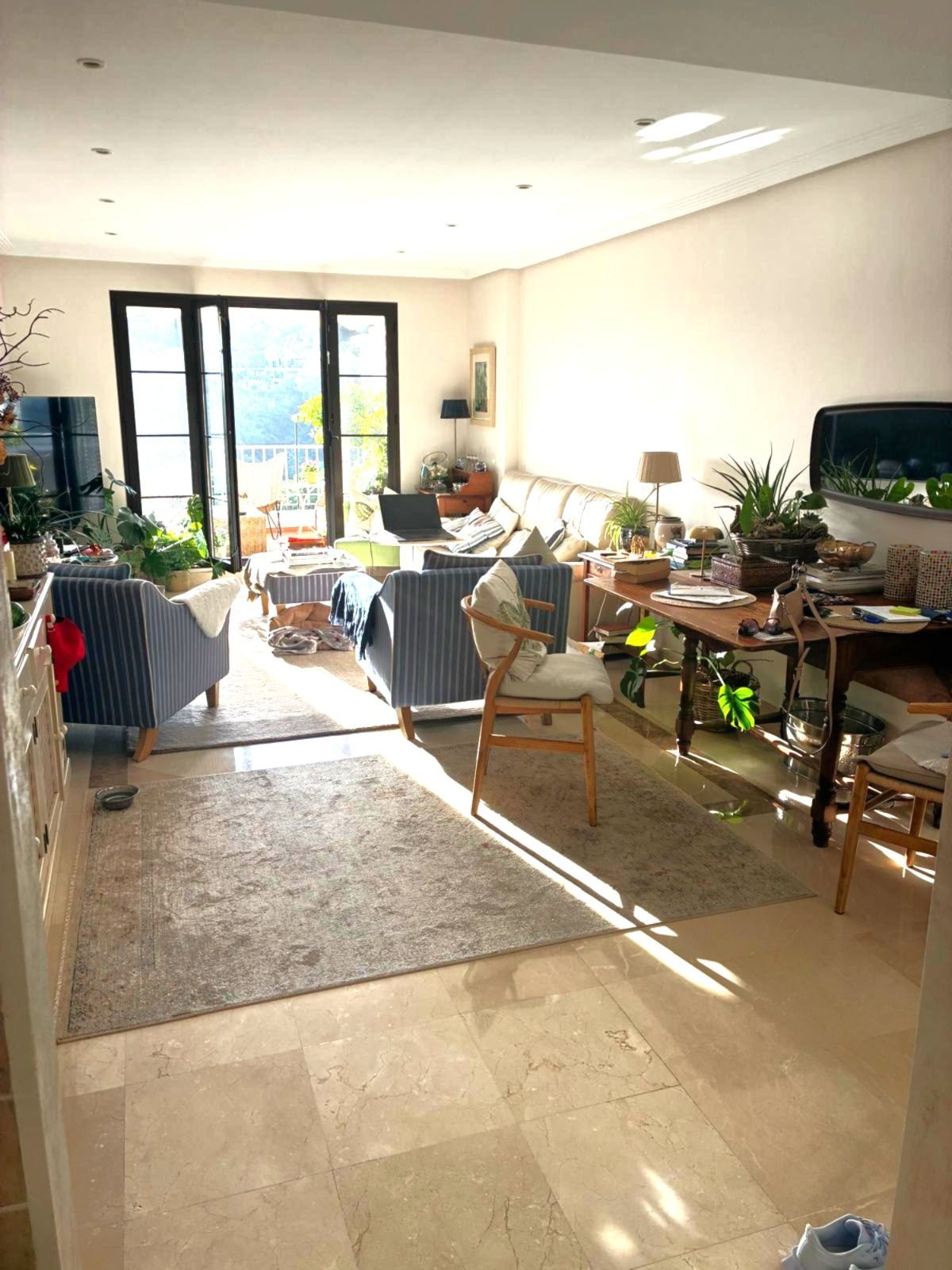 79d76cc36e8c2552a47f9a22019a12c1 - 16