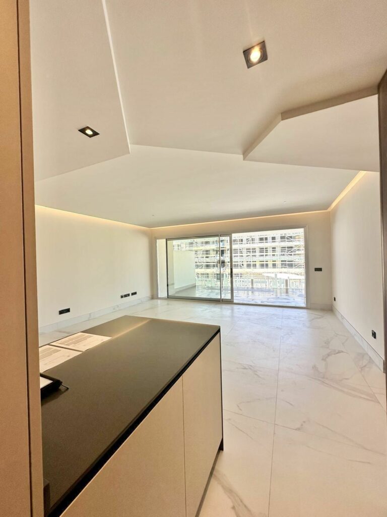 79dbc584e314e11fb17aebf60681db74 - 2