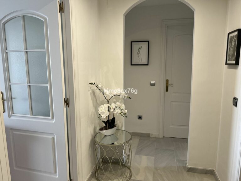 7aa52a33f0f6d91d6201f0047fc83a8b - 9