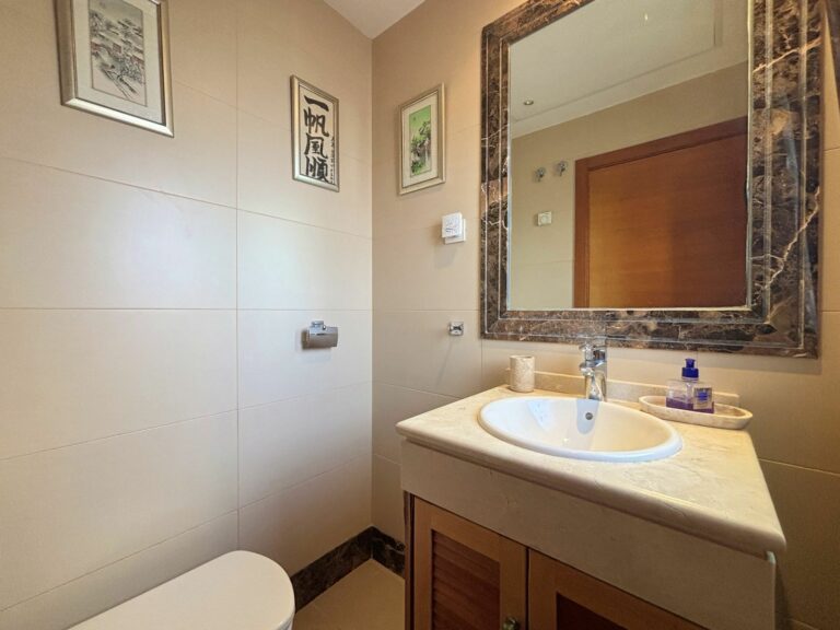 7af42136509838df83e9642f97823841 - 16