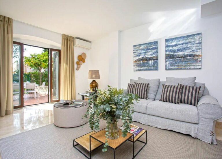 7b263c64d2d0a8c56a9b29f55a10f5fa - 16