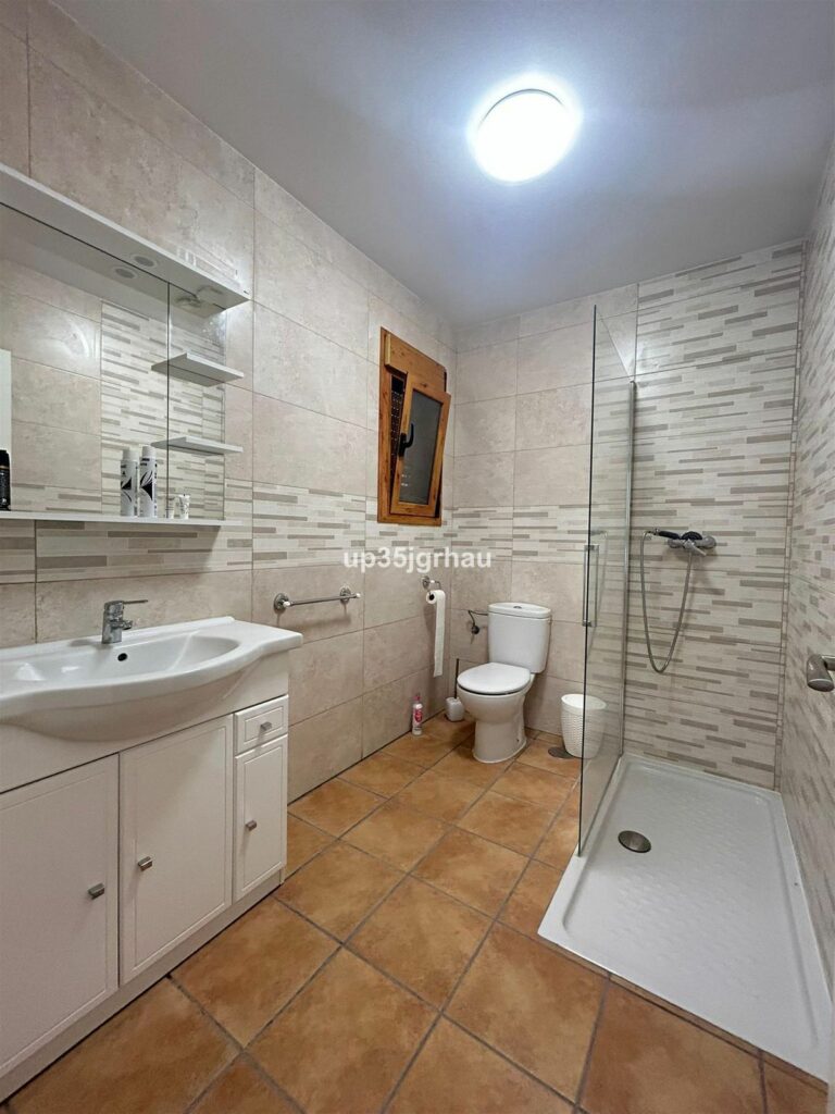 7dd2ebbcc015fbcf771b913c0478a0ee - 7