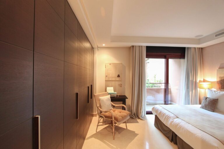 7e53b1384e597890fb4b5e698c680d69 - 14