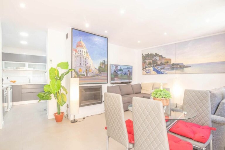 7e7180672431e68d24b5804ca667ab4e - 3