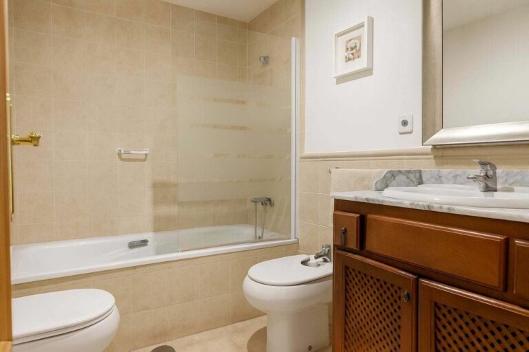 7ec1a1e38ccbaf6bb522370af939a27b - 12