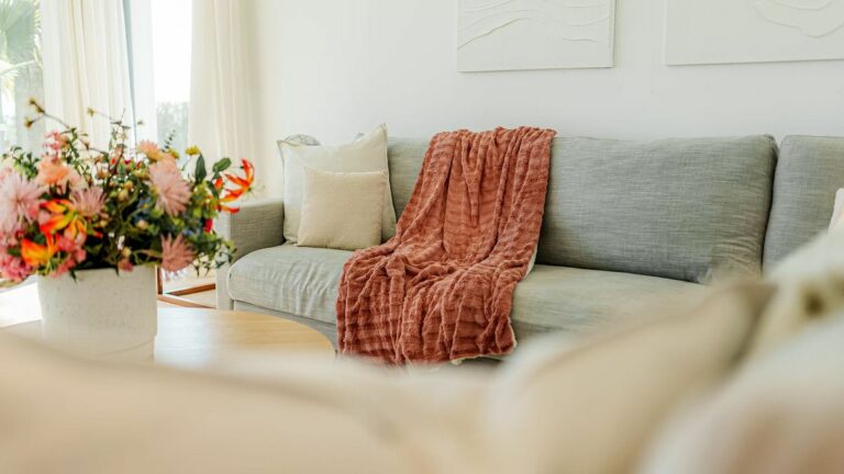 7f54e669f94dc78289d0ff57462e5482 - 12