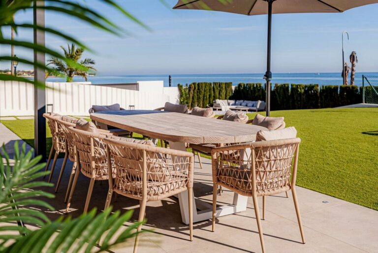 7f54e669f94dc78289d0ff57462e5482 - 7