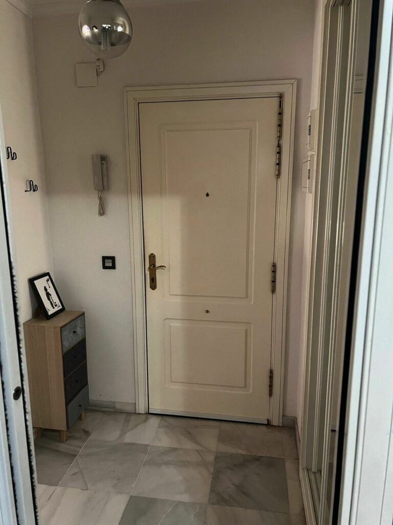 7f894cb49d141a16b9285333752d22e6 - 10