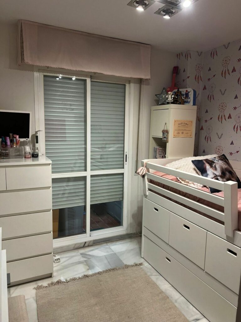 7f894cb49d141a16b9285333752d22e6 - 11