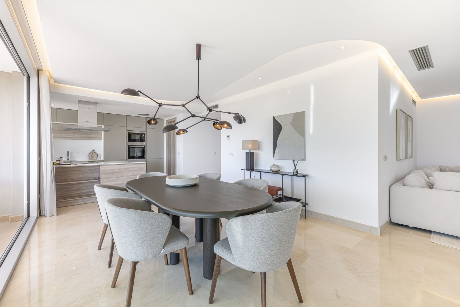 7f8b8dd992f037b953d41bdde3673b64 - 11