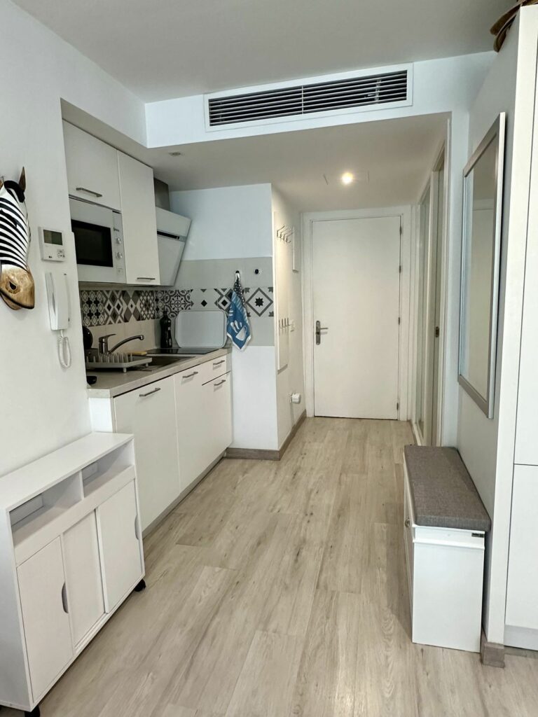 7ffa52fa060bdf47d15f72709fb597c9 - 1