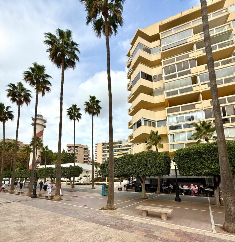 7ffa52fa060bdf47d15f72709fb597c9 - 14