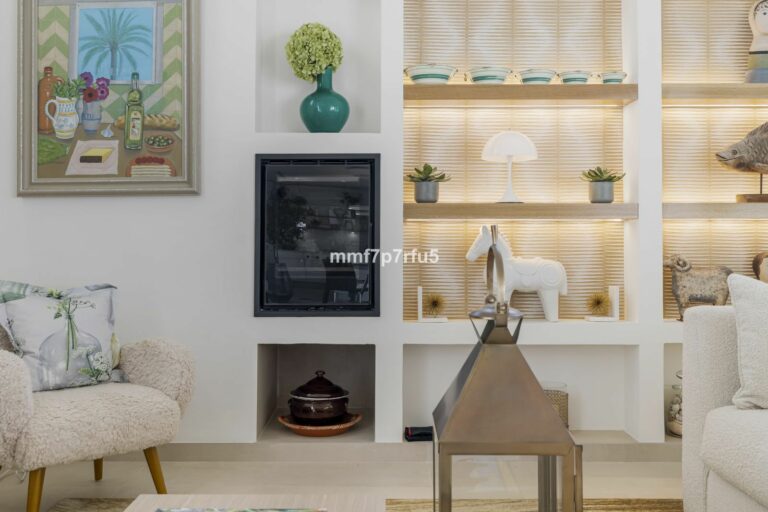 8108e9671f8ff5d3699f0d69970ba7ad - 15