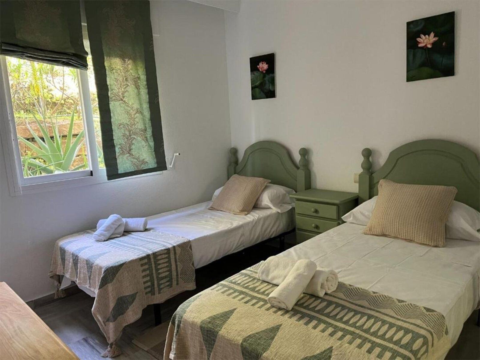 81b457ab061a231d6bf52e6bd8f6cfe6 - 11