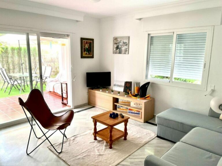 81b457ab061a231d6bf52e6bd8f6cfe6 - 4