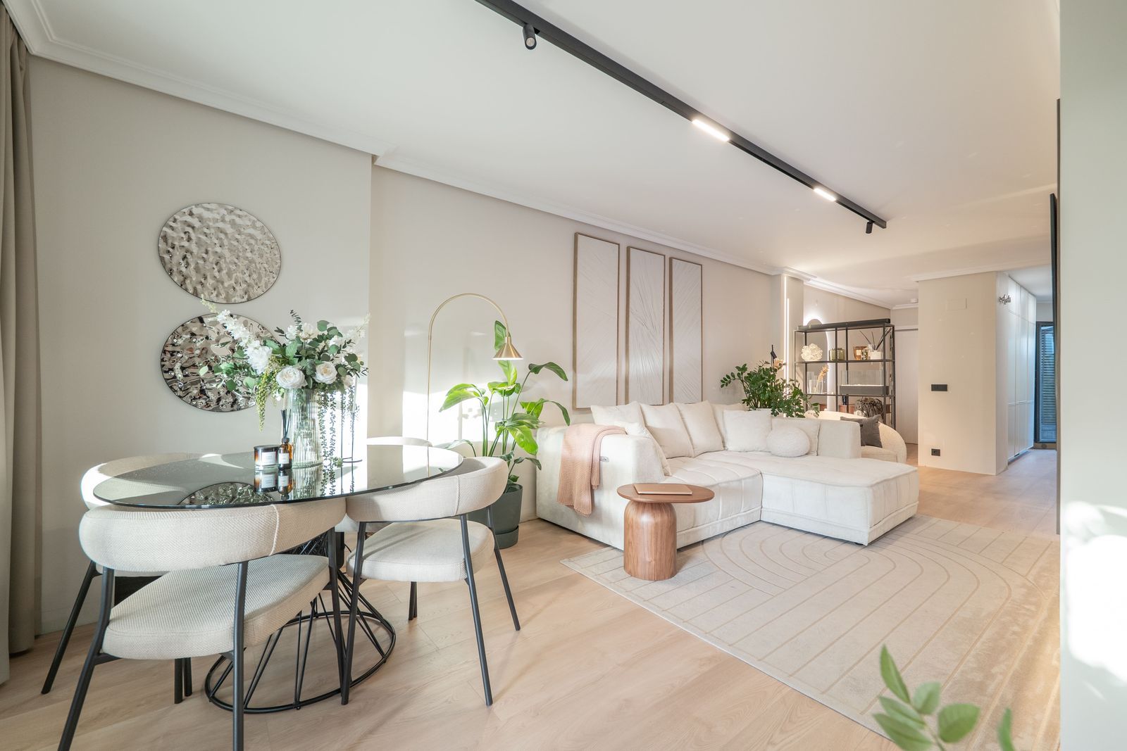 81d826a6377c6477e9d2a9be93f0773c - 10