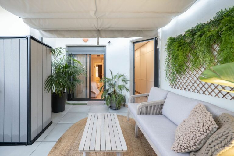 81d826a6377c6477e9d2a9be93f0773c - 15