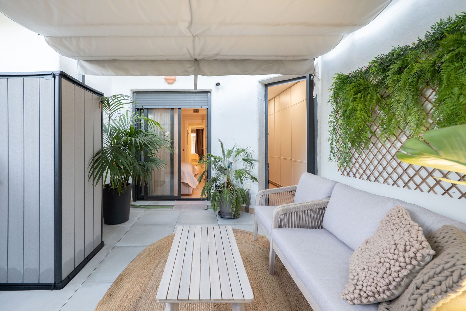 81d826a6377c6477e9d2a9be93f0773c - 15