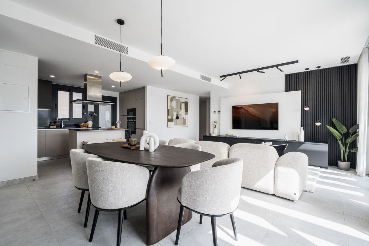 8263914068d713c035a08b8b3cbb25d1 - 11