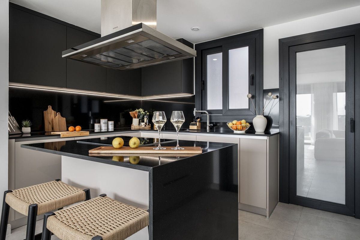 8263914068d713c035a08b8b3cbb25d1 - 13