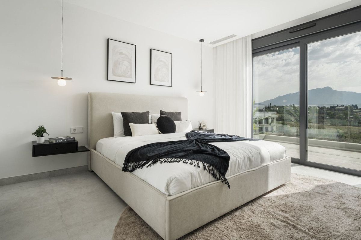 8263914068d713c035a08b8b3cbb25d1 - 15