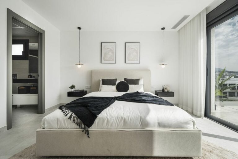 8263914068d713c035a08b8b3cbb25d1 - 16