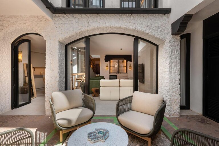 82cf342a5ef71e46146da050e19d6e5e - 12