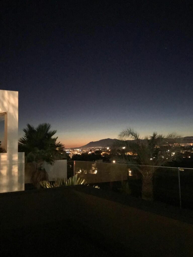 83599c752b463baf8cf04e2dac7145ae - 13