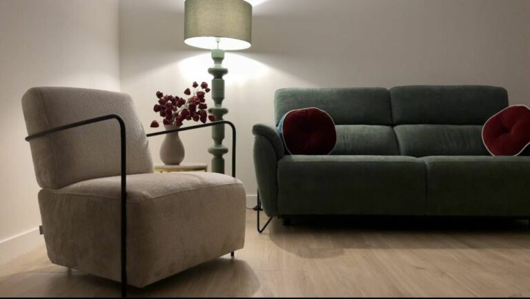 8427808e14d7695cbb0d483a6ccef58e - 15