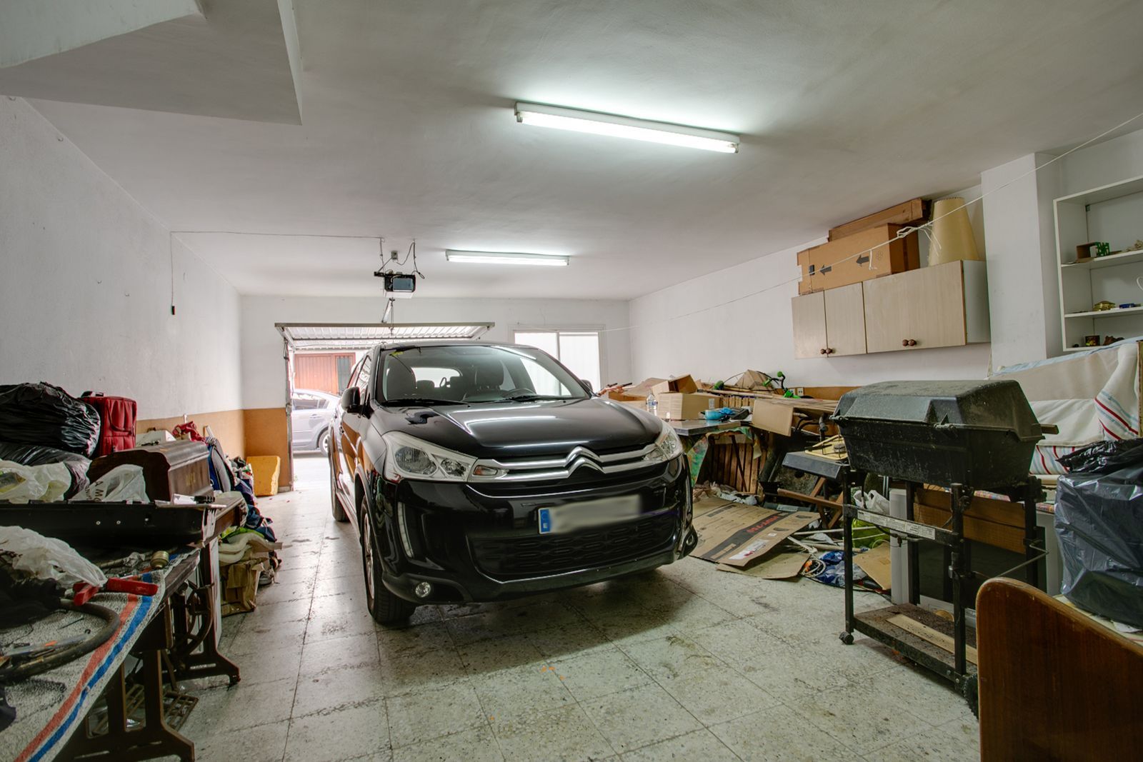 8563434e09d6239af25d7e694734309a - 13