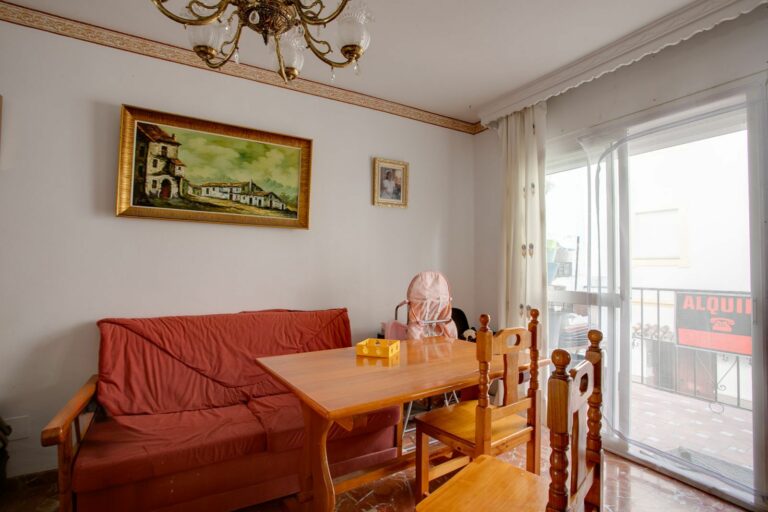 8563434e09d6239af25d7e694734309a - 9