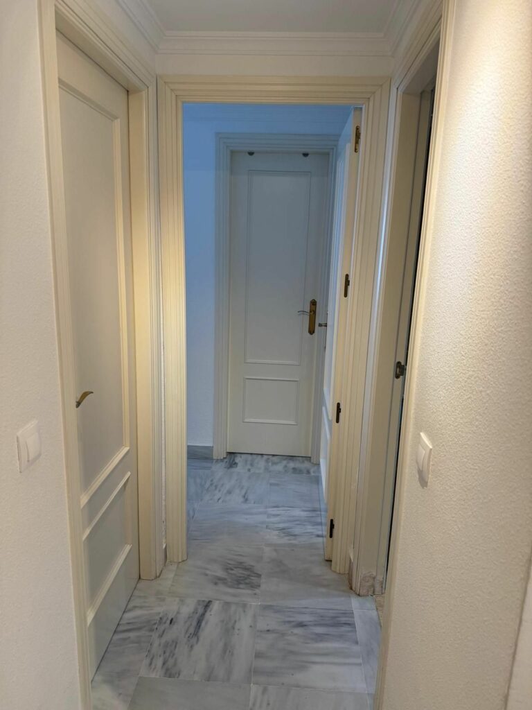 8569149e03ae6e53147442d36c169bc9 - 15