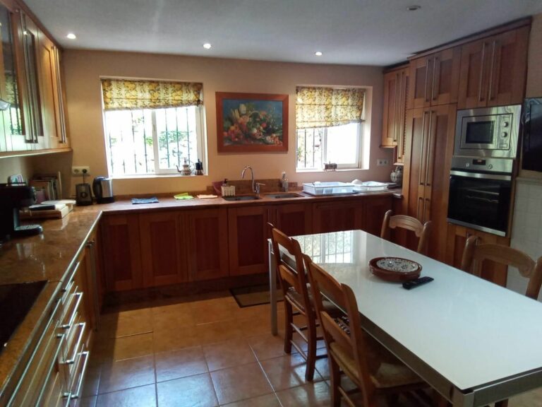 87745b6e3168f870118097ef4ba9f0a7 - 6