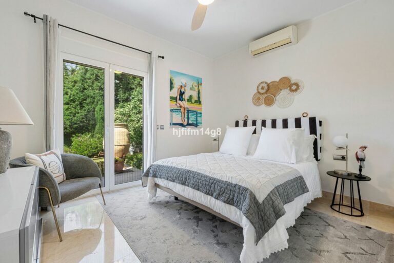 8889748033a7ed35a9adafcfec046450 - 15