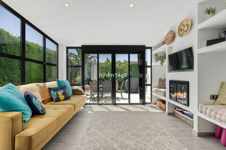 8889748033a7ed35a9adafcfec046450 - 9