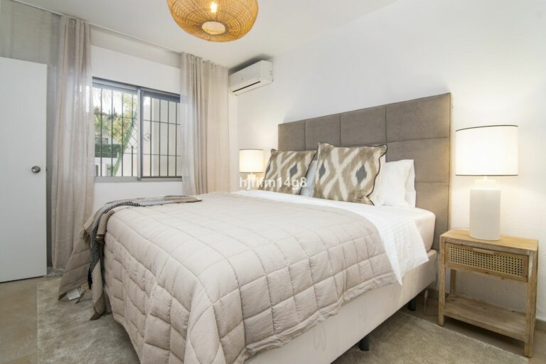 88a5f6f7c5f63b21ed476d1cbf6abdf2 - 10