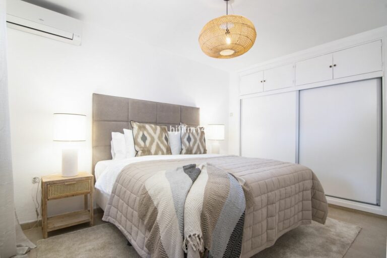 88a5f6f7c5f63b21ed476d1cbf6abdf2 - 9