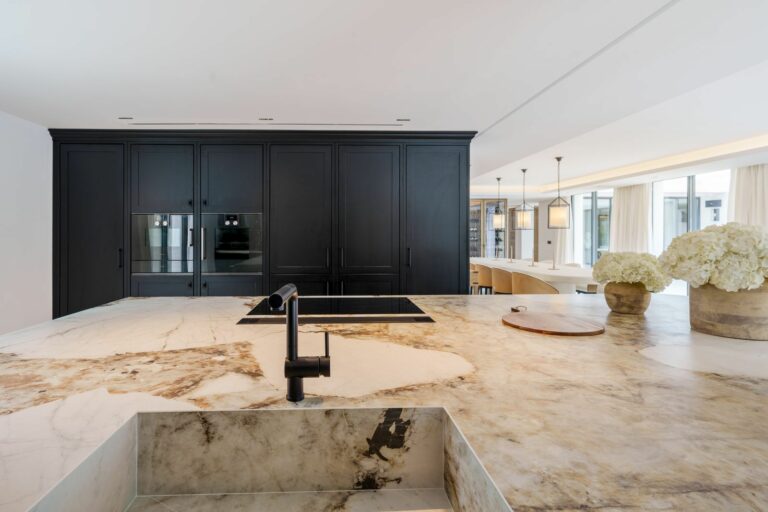 895221a3947384f6bbe7e9456ebf900f - 10