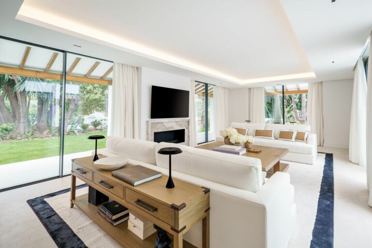 895221a3947384f6bbe7e9456ebf900f - 11