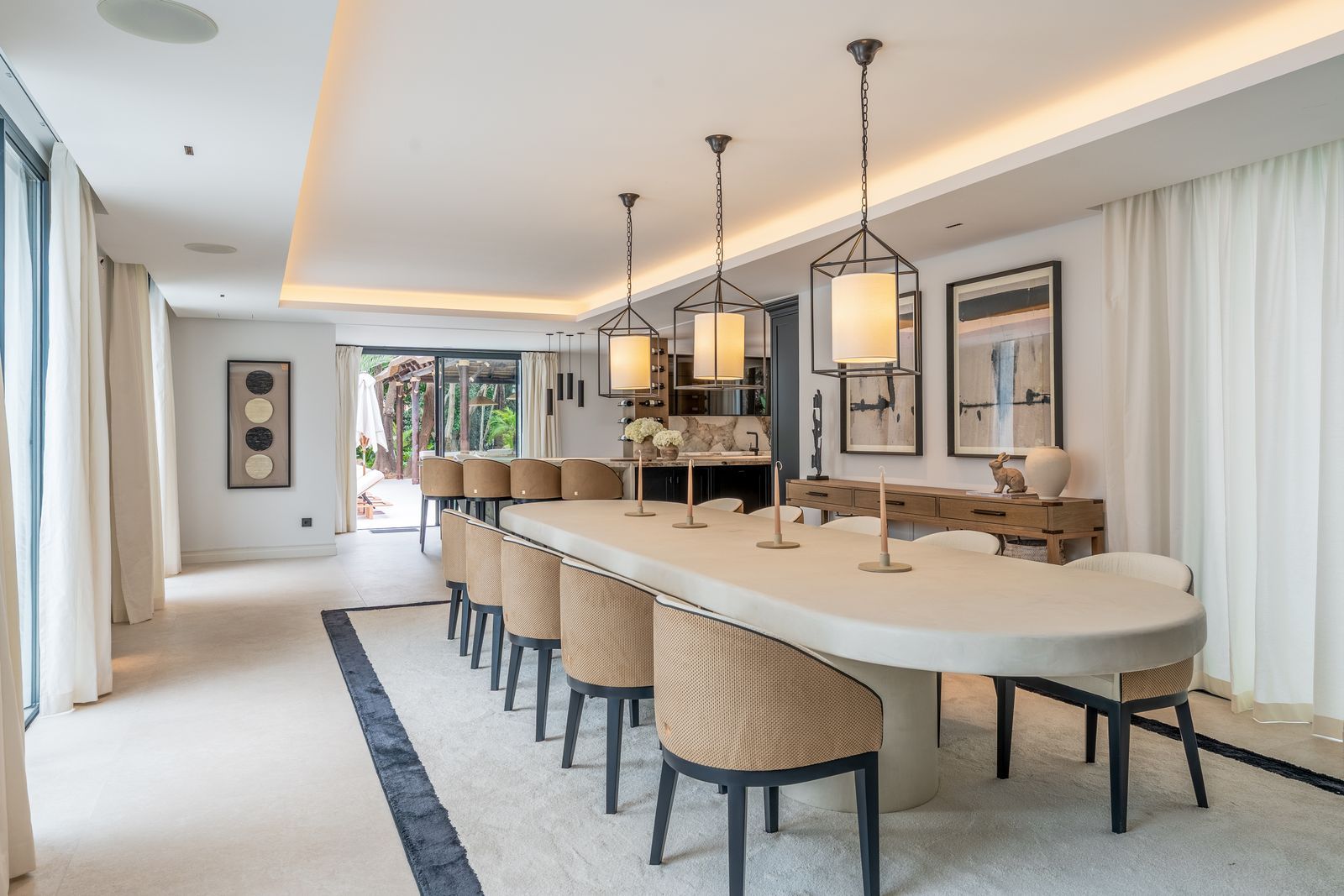 895221a3947384f6bbe7e9456ebf900f - 13