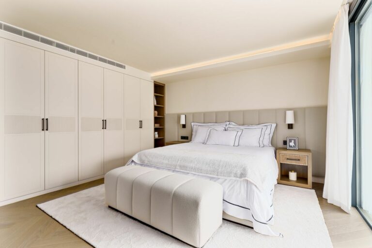 895221a3947384f6bbe7e9456ebf900f - 16