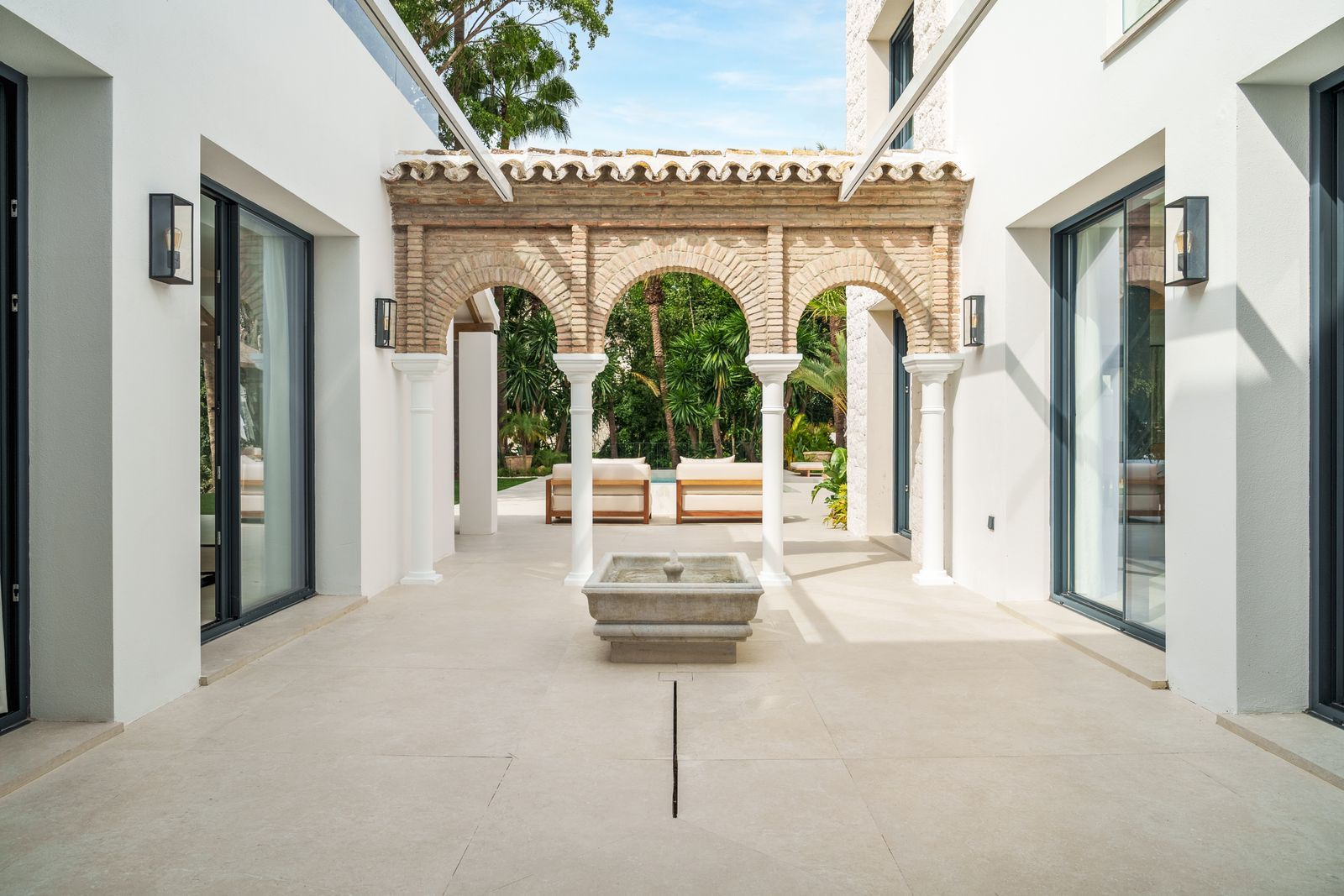 895221a3947384f6bbe7e9456ebf900f - 5