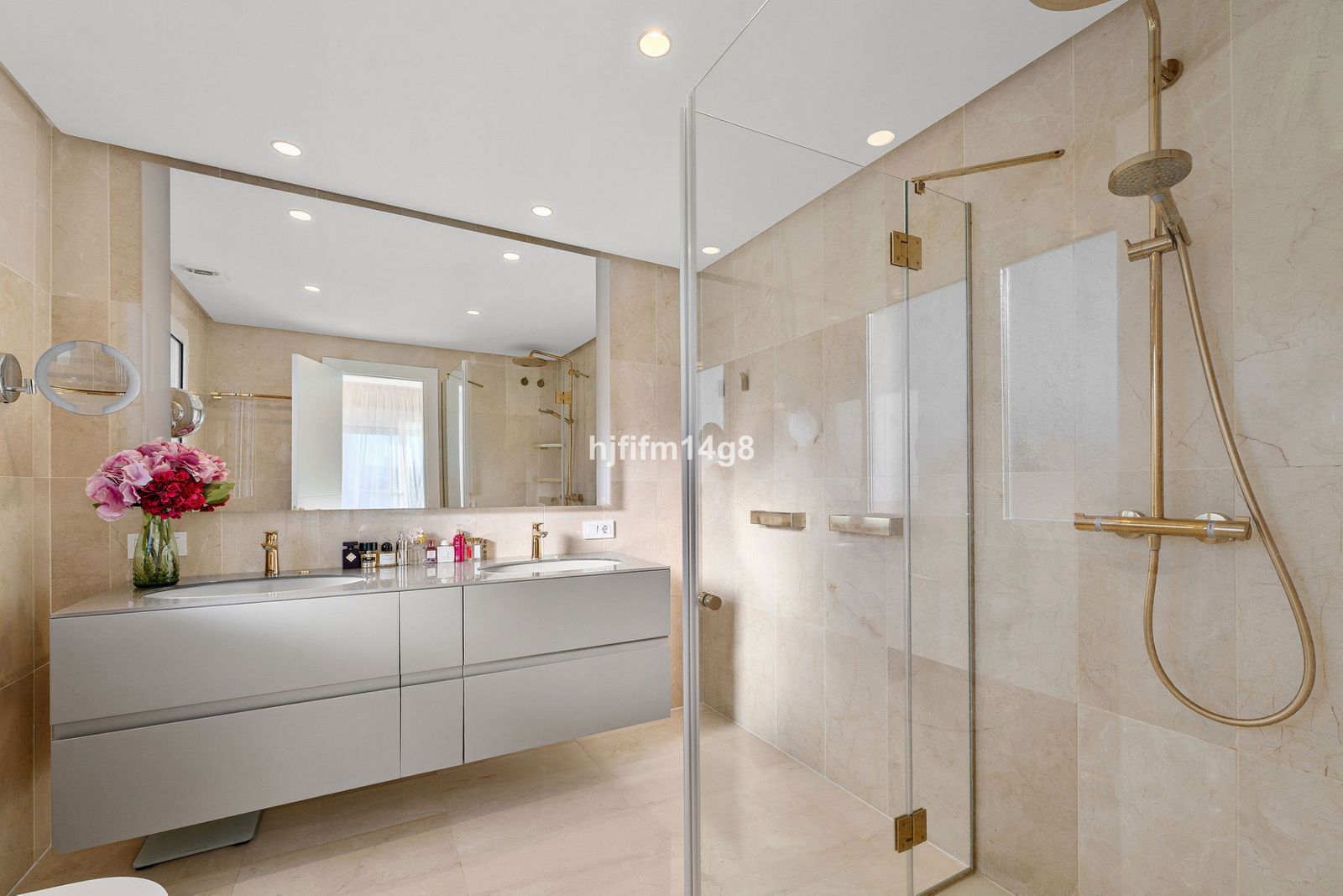 8a18f0e34b9342bc908865137b191208 - 10