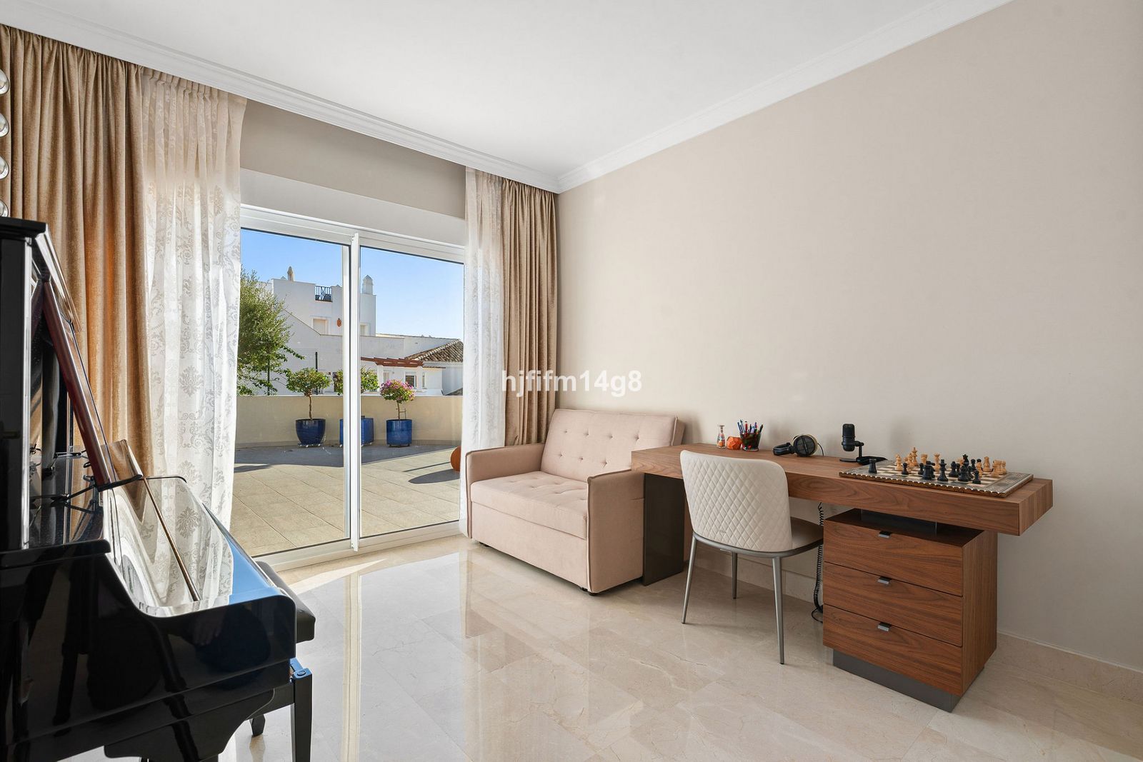 8a18f0e34b9342bc908865137b191208 - 12