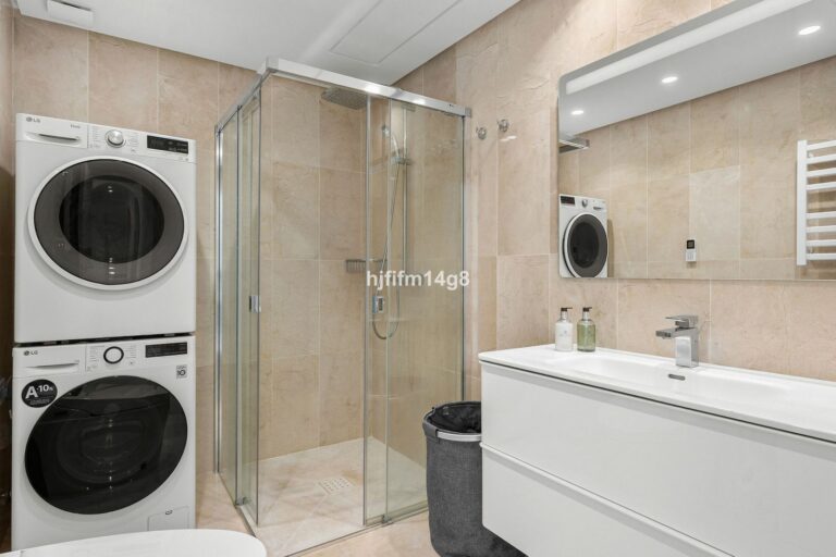 8a18f0e34b9342bc908865137b191208 - 13