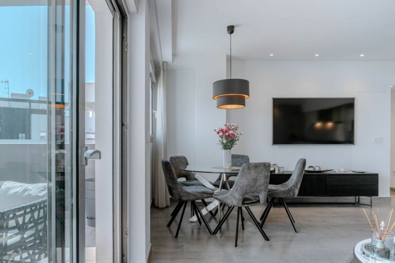 8acd45a49b0d8257913eb0ef532e22af - 10