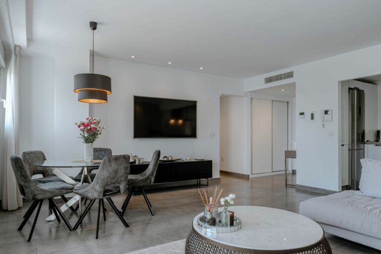 8acd45a49b0d8257913eb0ef532e22af - 12