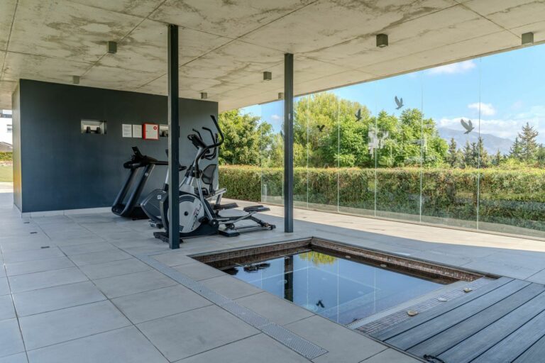 8acd45a49b0d8257913eb0ef532e22af - 8