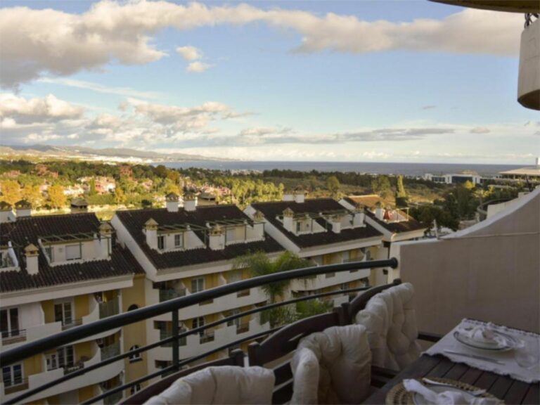 8b634788a5cb432e2a7d09e2accdf920 - 15